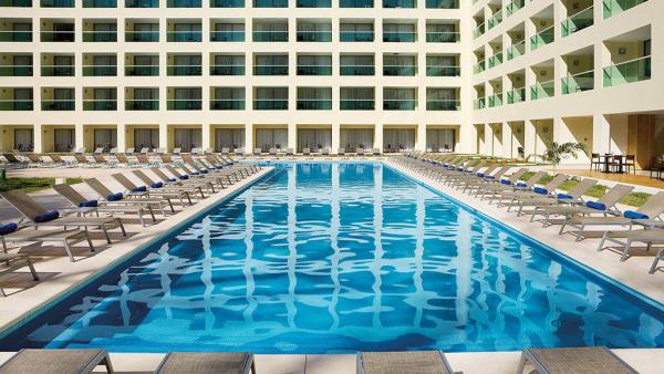 Dreams Huatulco Resort & Spa