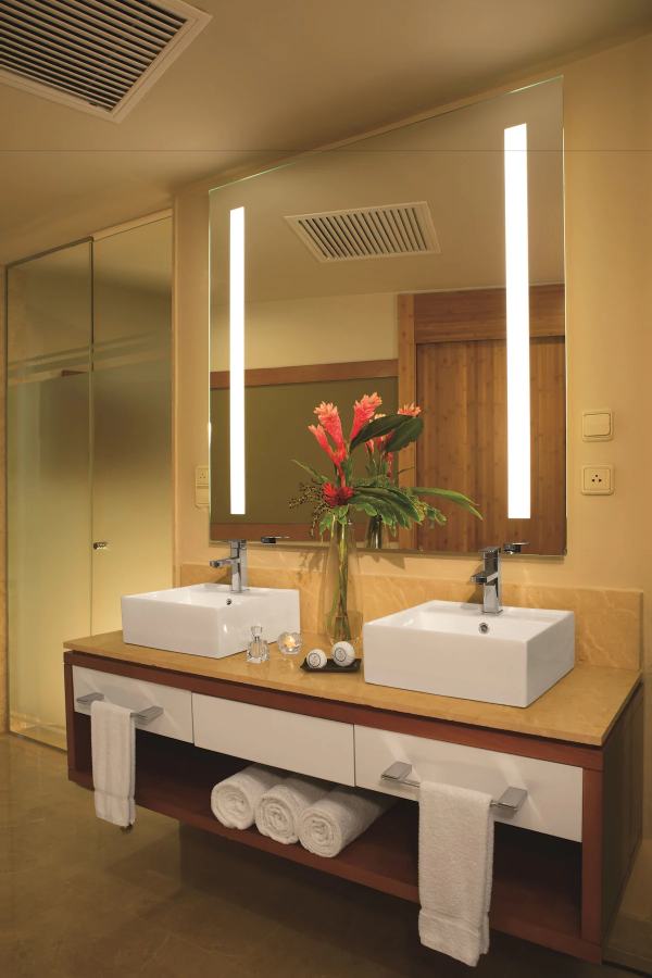 Dreams Onyx Resort & Spa