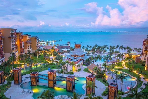 Villa del Palmar Cancún Beach Resort & Spa