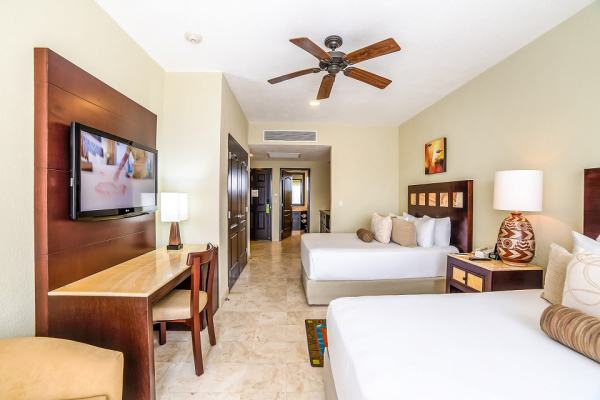 Villa del Palmar Cancún Beach Resort & Spa